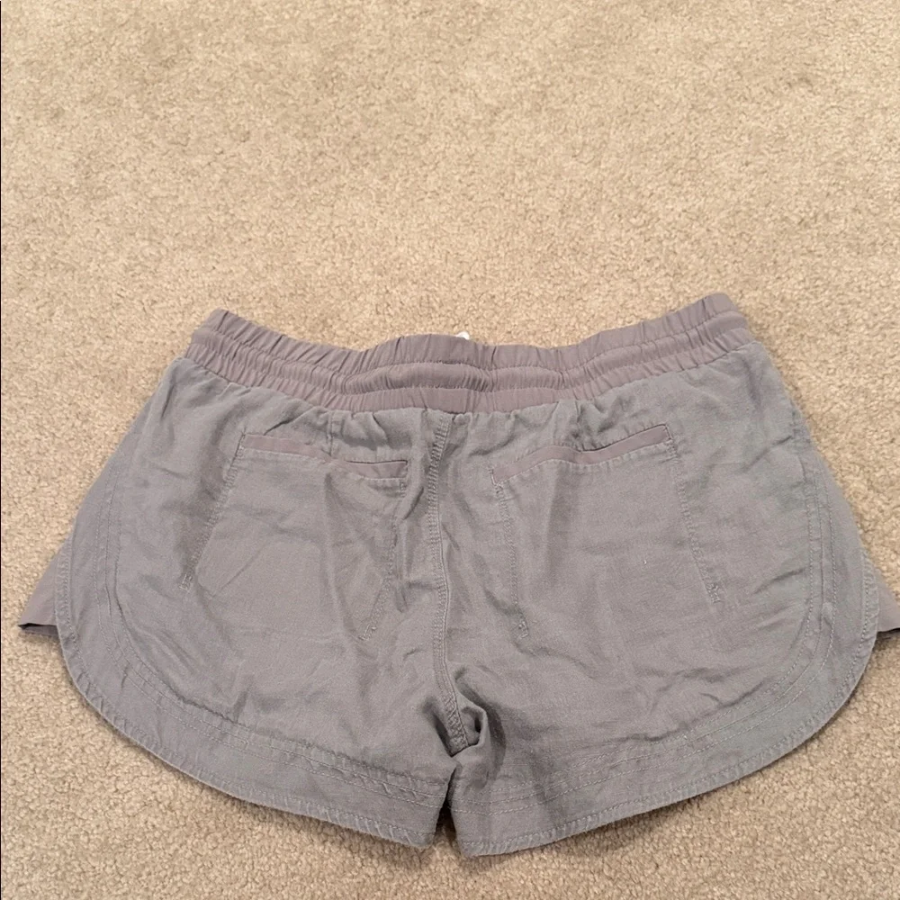 Athleta Light Gray Kai  Shorts
